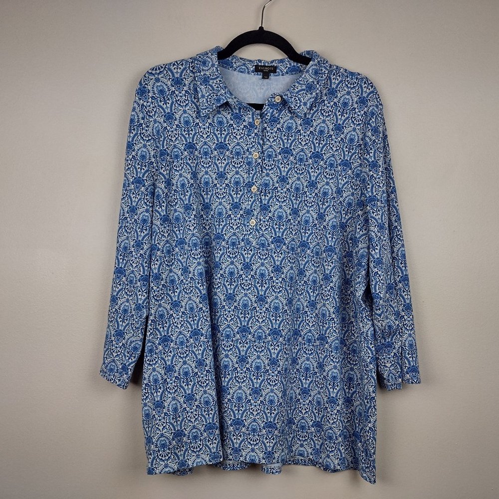 TALBOTS Woman 2X Blue Stretch Top with Moroccan Pattern, Half Button 3/4 Sleeve